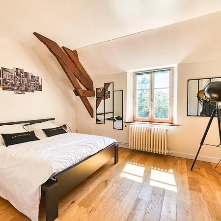 La Cle Des Champs - Maison De Charme Dans Un Ecrin De Verdure